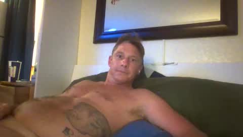 deeeeznutz online show from March 7, 11:10 am