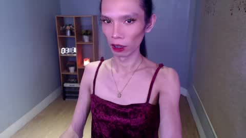 Your Princess Yums online show from February 17, 5:12 pm