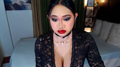 Snapshot of xxxgiganticoliviacummerxxx chatting on February 20, 8:25 pm OLIVIA online show from February 20, 8:25 pm