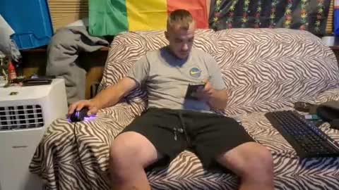 ScubaSteve online show from July 5, 7:59 am