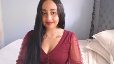 Lunhaa   online show from October 15, 6:20 pm