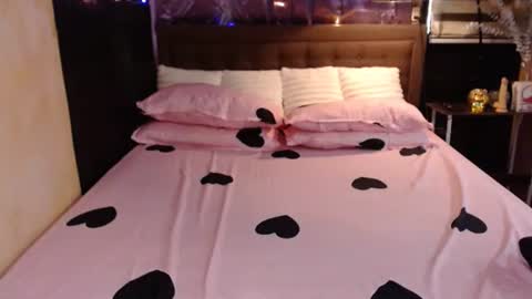 Angela online show from April 8, 1:41 am