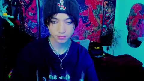 xzerox_ online show from October 23, 12:39 pm