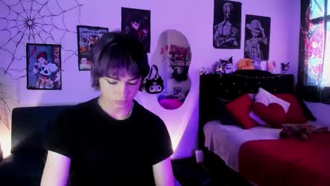 xzerox_ online show from February 9, 7:38 pm