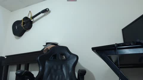 jack thopmson  online show from January 12, 3:07 am