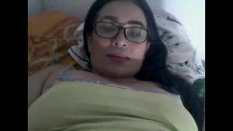 yakissmit online show from May 13, 8:07 pm