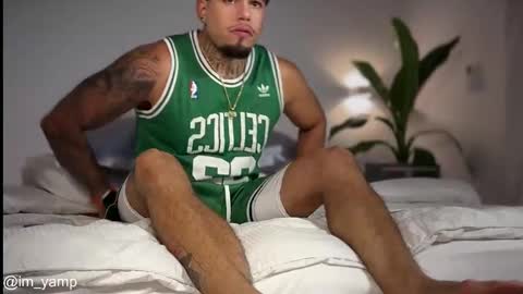 yamp sambrano online show from December 19, 3:24 am