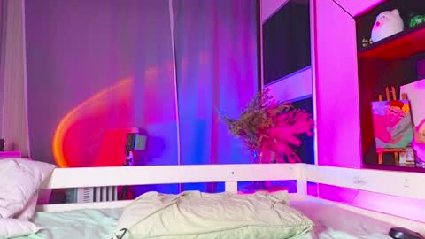 Yan online show from February 8, 1:22 am