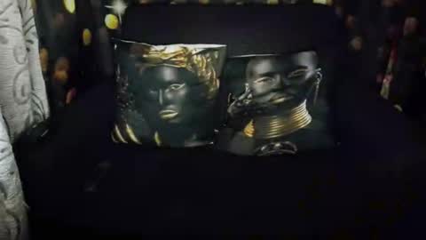 Anika online show from December 15, 8:05 pm