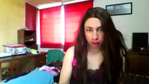 Yasmin Paez online show from December 12, 6:53 pm