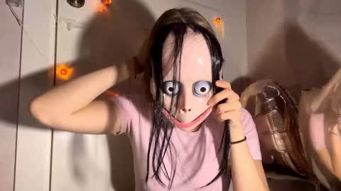 Amy online show from November 11, 2:19 pm