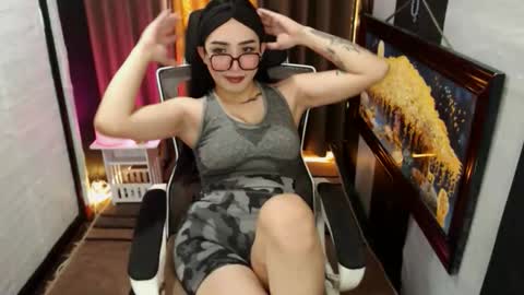 yassiered online show from February 14, 3:09 am