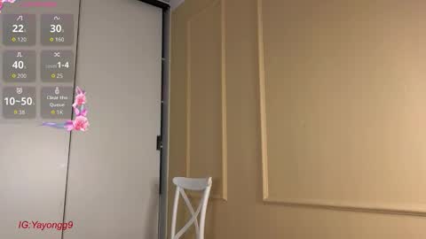 Jenny online show from October 4, 1:42 pm