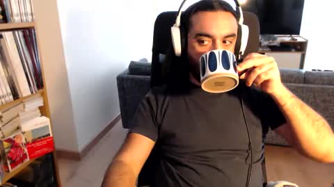 yeeaahoo online show from November 24, 8:57 am