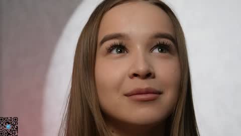 Kate online show from December 3, 7:06 pm