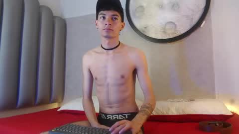 Yeferson online show from May 12, 9:57 pm