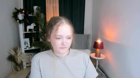 Yennefer online show from December 17, 4:36 pm