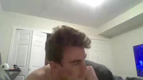 yesqueenyesqueen online show from January 17, 9:41 am