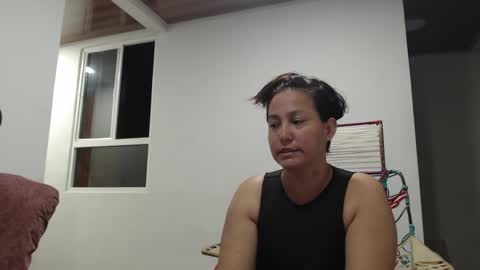 yessica and andres online show from May 12, 2:20 am