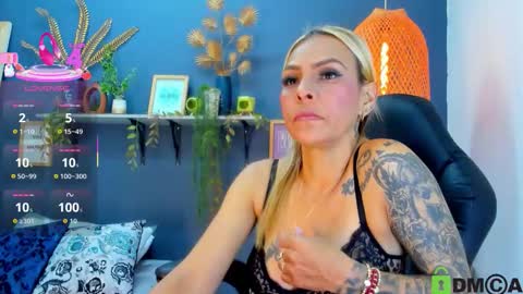 yessika_parker online show from November 6, 2:36 am
