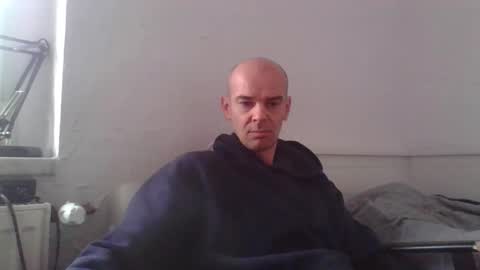 yewloo online show from March 16, 7:45 am