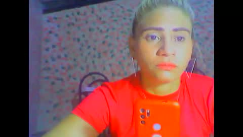 Snapshot of yinnath chatting on February 10, 2:19 am yinnath online show from February 10, 2:19 am