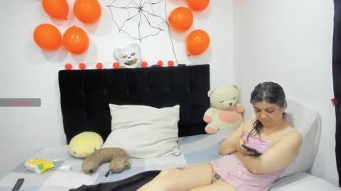 yinyyanghot online show from October 24, 12:39 pm