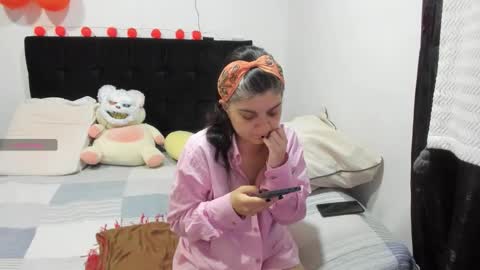 yinyyanghot online show from October 29, 10:06 am