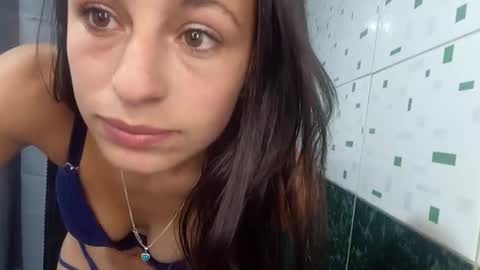 yisle online show from March 28, 6:04 am