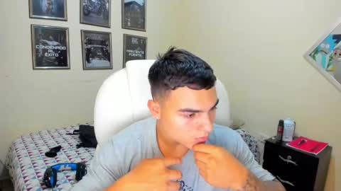 yker online show from December 12, 4:37 am