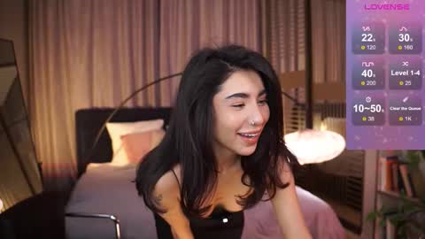 Yoko online show from November 28, 5:37 am