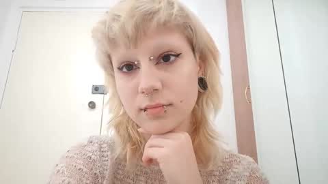 Lilly online show from November 29, 4:14 pm