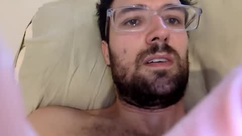 YourSexyPlayThing online show from December 10, 5:28 am