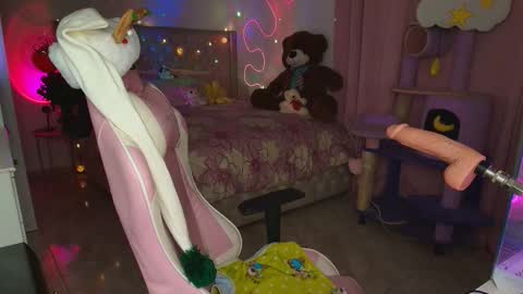 Ana online show from December 2, 12:53 am