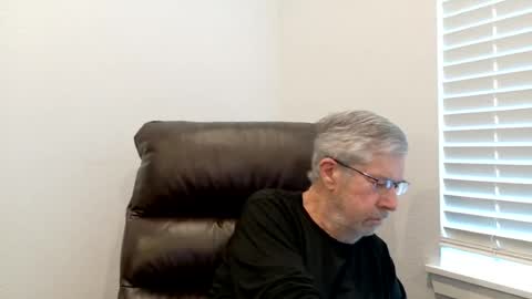 Colorado Guy Straight online show from June 16, 1:26 pm