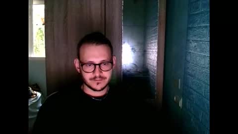 A... online show from February 6, 11:24 am