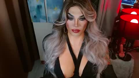 QUEEN MADISON  online show from March 12, 2:48 am