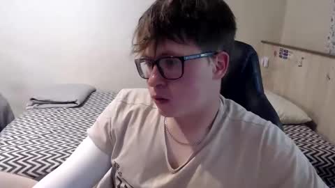 Max online show from June 6, 7:36 am