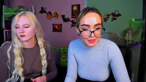 your bunny12 online show from October 22, 2:08 pm