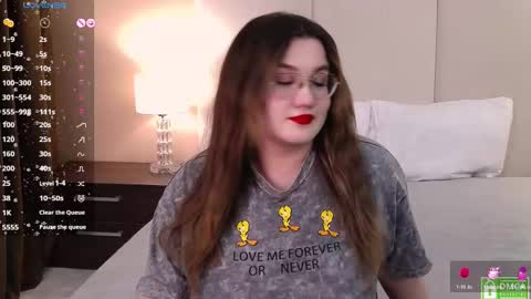 Snapshot of your_dream_nancy chatting on February 28, 5:37 pm Nancy online show from February 28, 5:37 pm