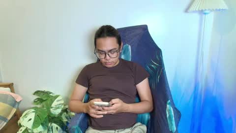 your_dreamgirlxxx69 online show from May 3, 4:51 am