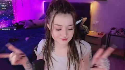 your gabby online show from December 2, 1:42 pm