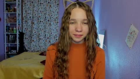 Leslie online show from September 16, 9:51 pm