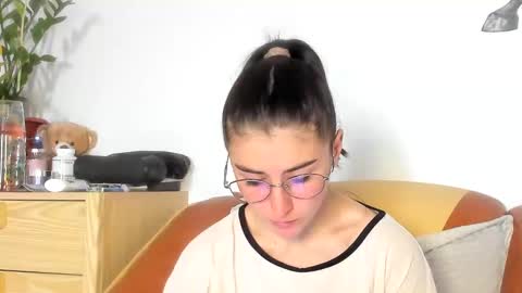 Andrea Your sweet farmer girl online show from February 19, 10:56 am