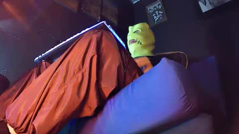 Miss Sarah online show from December 30, 1:58 am