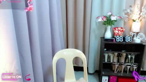 Hi its me Yna online show from November 18, 2:09 pm