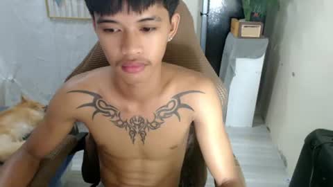 yourasian_eric online show from July 20, 4:31 pm
