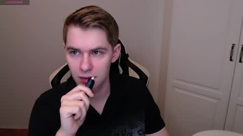 Billy online show from March 28, 4:14 am