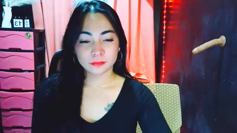 yourdirtygirl_lyla online show from February 13, 8:12 pm