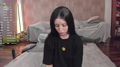 Mary online show from October 26, 10:27 am